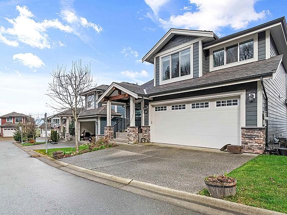 2nd image of 50634 Ledgestone Pl #41