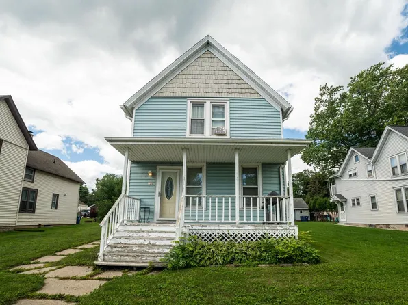 723 N Wisconsin STREET #725, Port Washington, WI 53074