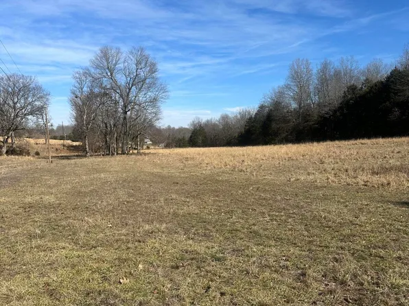 720 Redwood Lane, Mammoth Spring, AR 72554