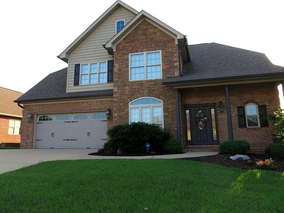 1st image of 438 Kensington Dr