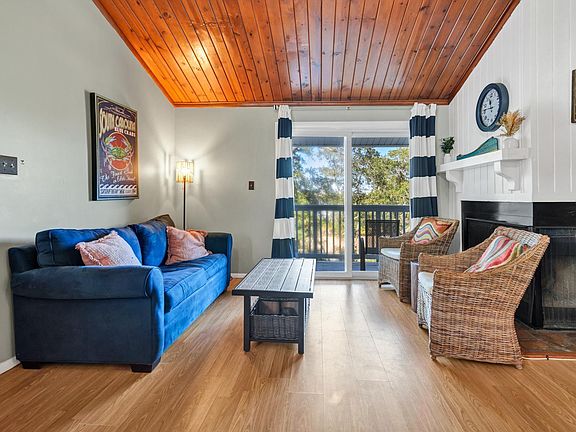 4th image of 251 Driftwood Ln