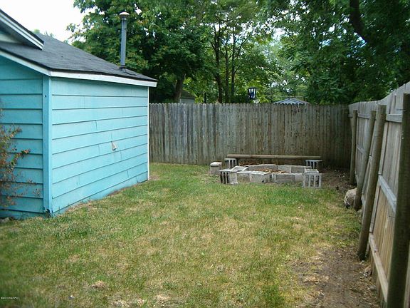 2nd image of 356 Walter St SE