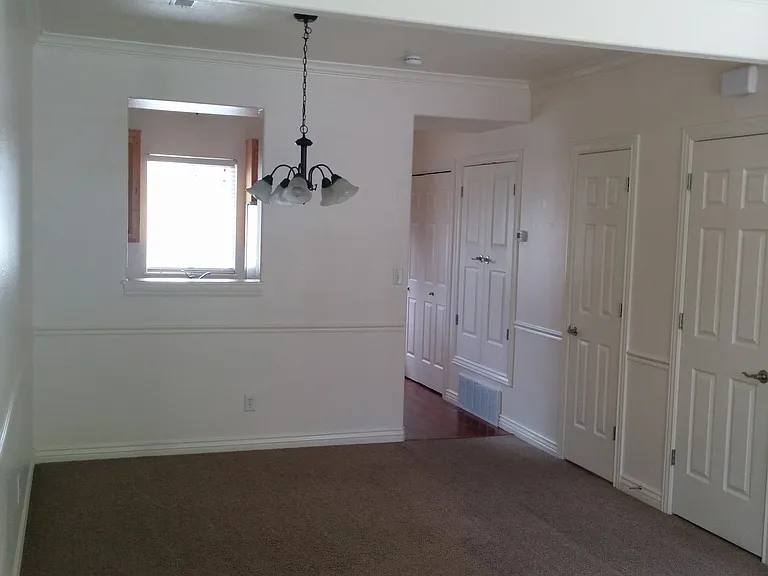791 N 200 E — Photo 6