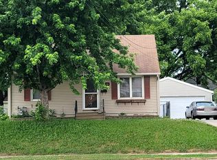 905 7th St NW, Rochester, MN 55901