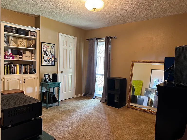6107 Shadyside Ln — Photo 23
