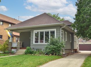 2338 N 68th St, Wauwatosa, WI 53213