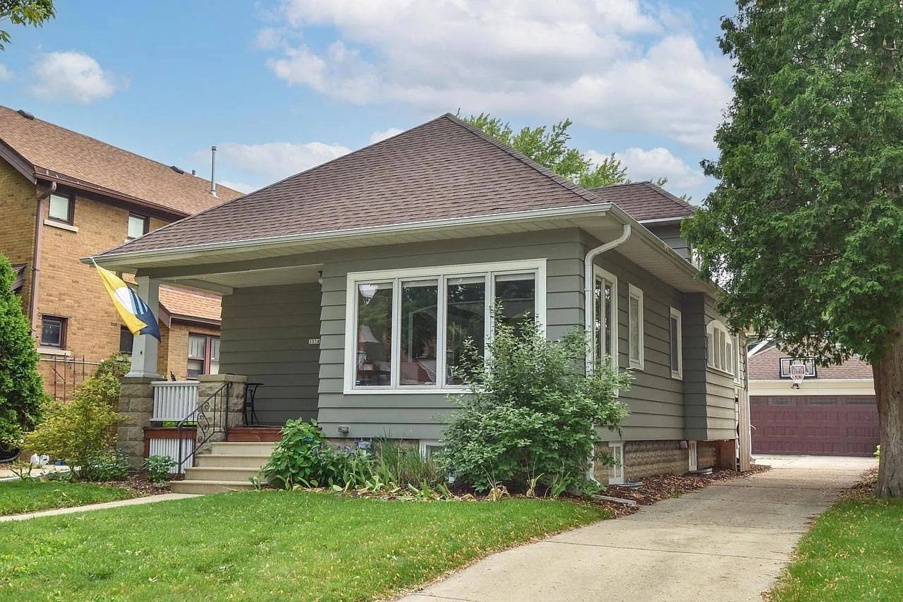 2338 North 68th STREET photo 1