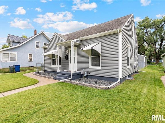 3rd image of 3151 Diehn Ave