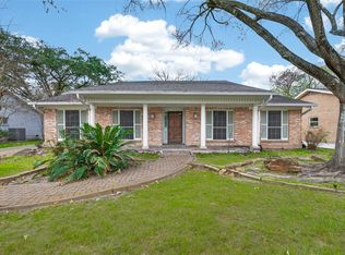 1722 Shannon Valley Dr, Houston, TX 77077