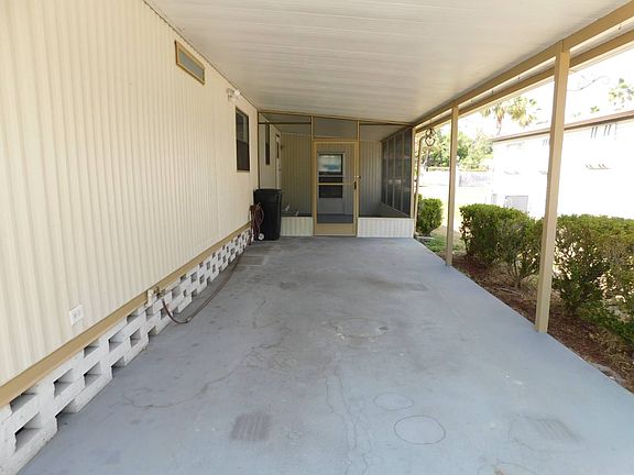 2nd image of 38409 Spreading Oaks Blvd