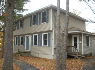 694 S Main St, Manchester, NH 03102