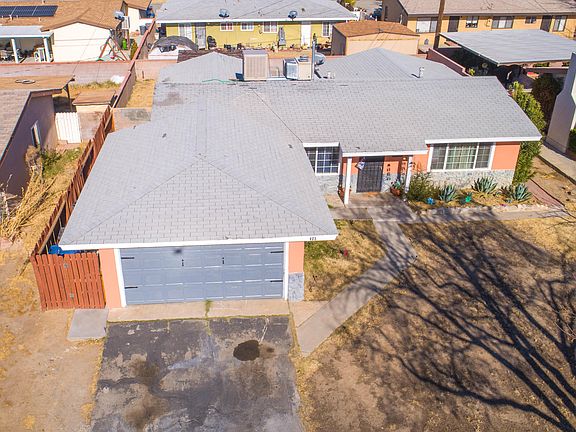 3rd image of 423 E Landsford St
