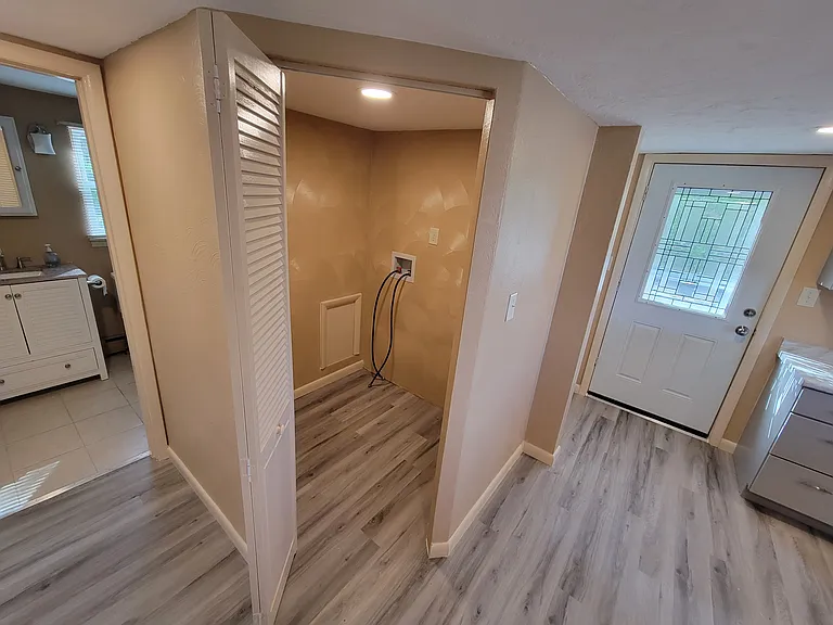 809 Painter St #809 — Photo 10