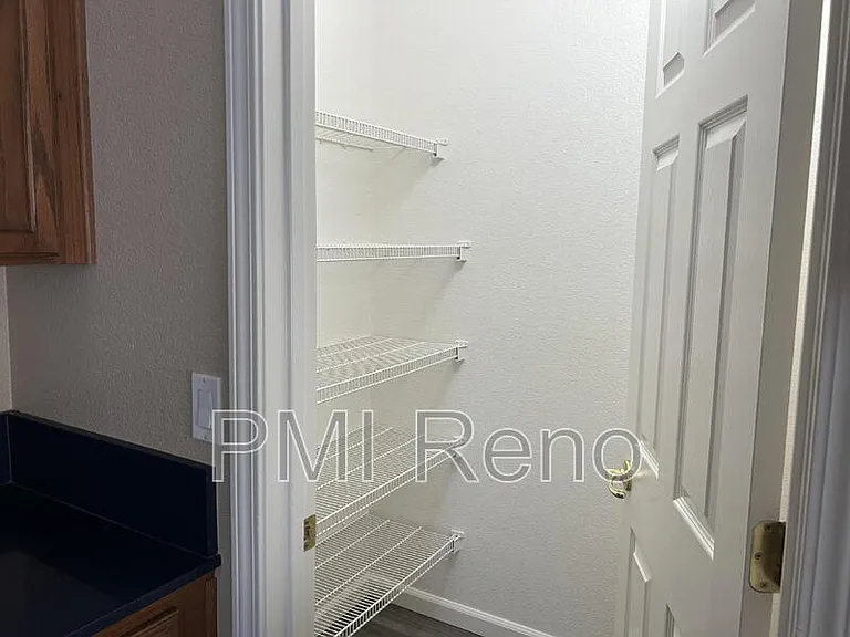 9000 Mahon Dr — Photo 4