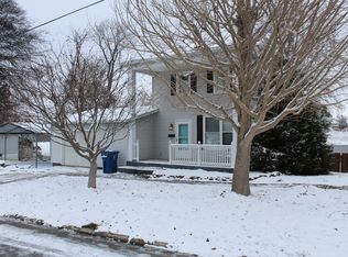 460 11th St, Lawrenceville, IL 62439