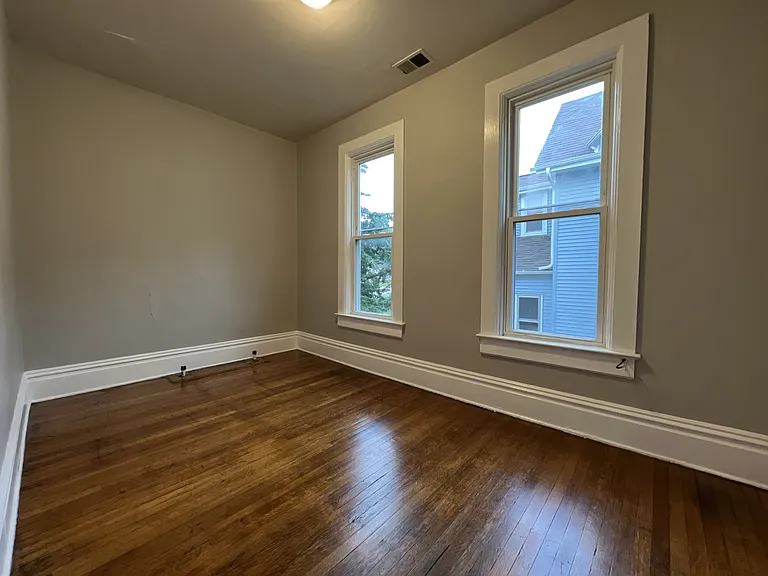 697 Wilson Ave #1 — Photo 11