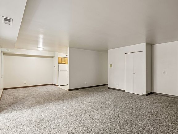 4th image of 342 Kenyon St #242