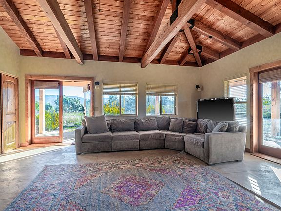 3rd image of 4909 Baseline Ave #B
