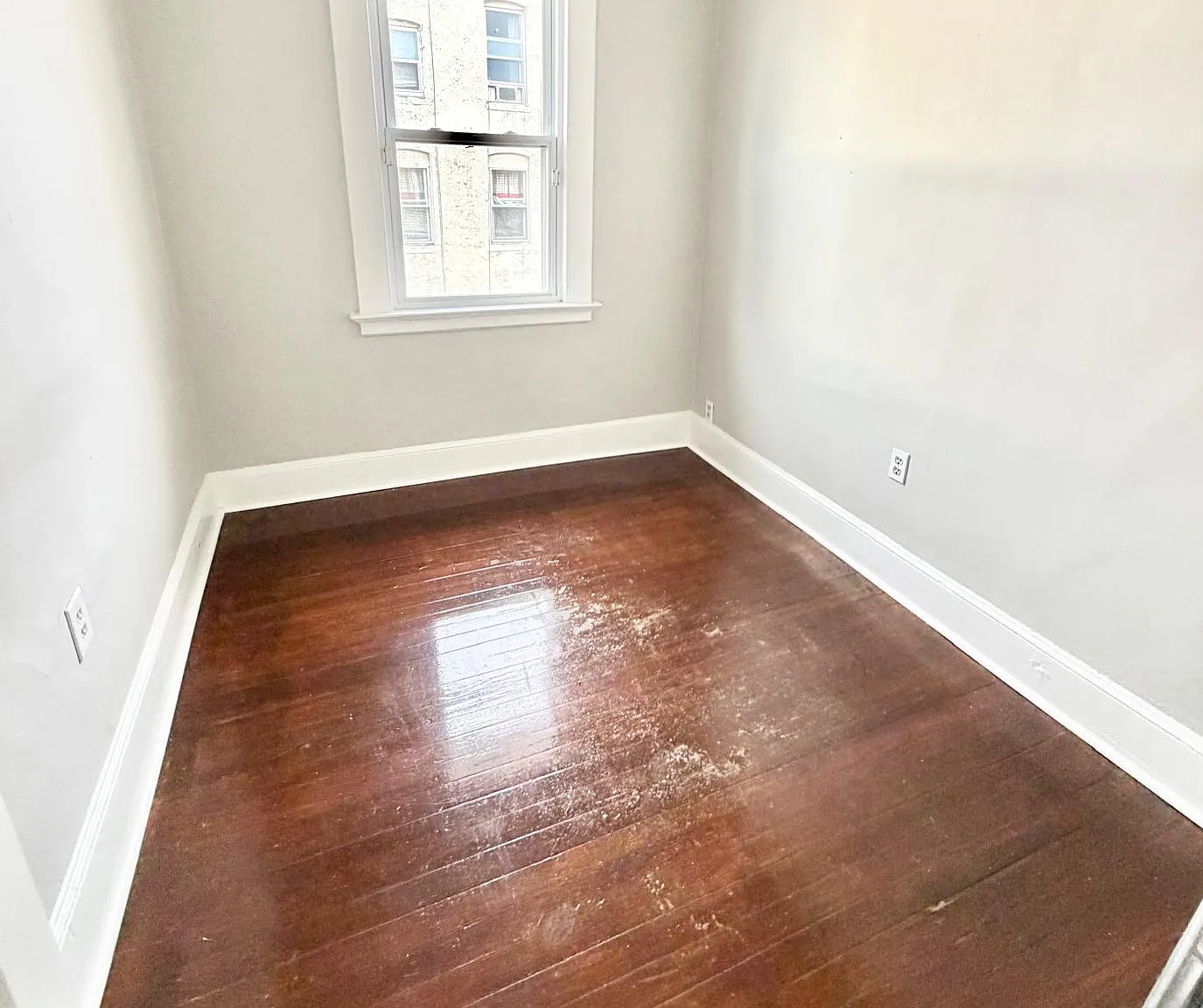 2 bed, 1250 sqft, $1,650 — Photo 4