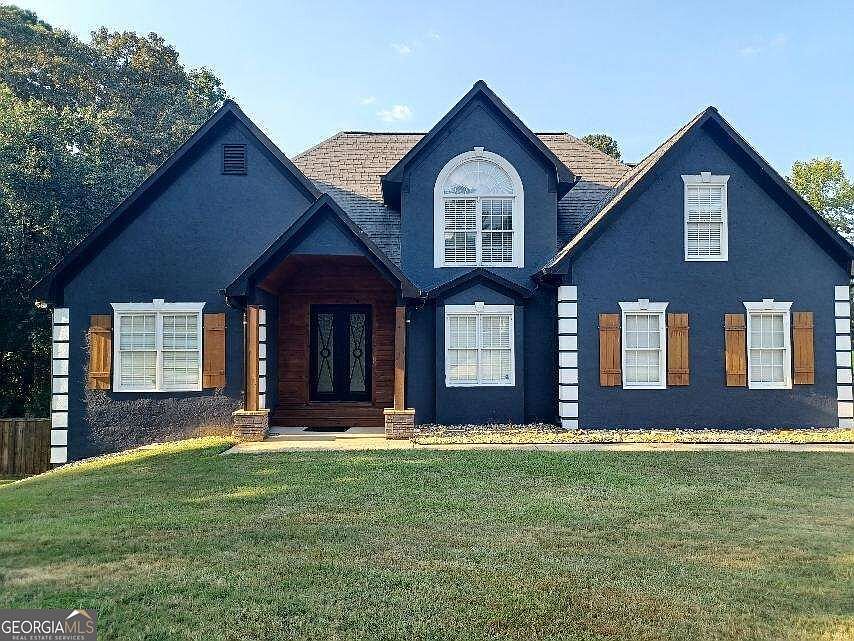 1st image of 220 Butterfield Ln