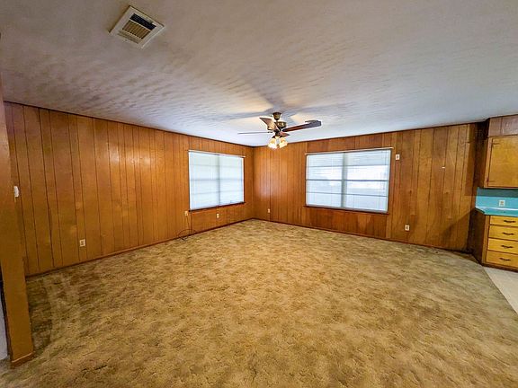 4th image of 6222 Hazel Ave
