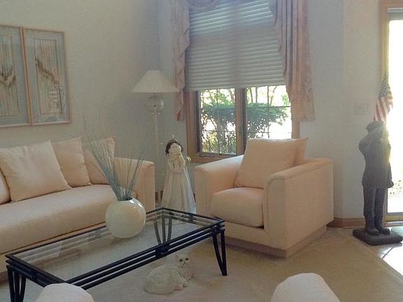5th image of 10942 Settlers Pond Ct