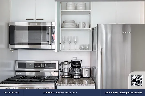 Rented by The Blueground | media 10