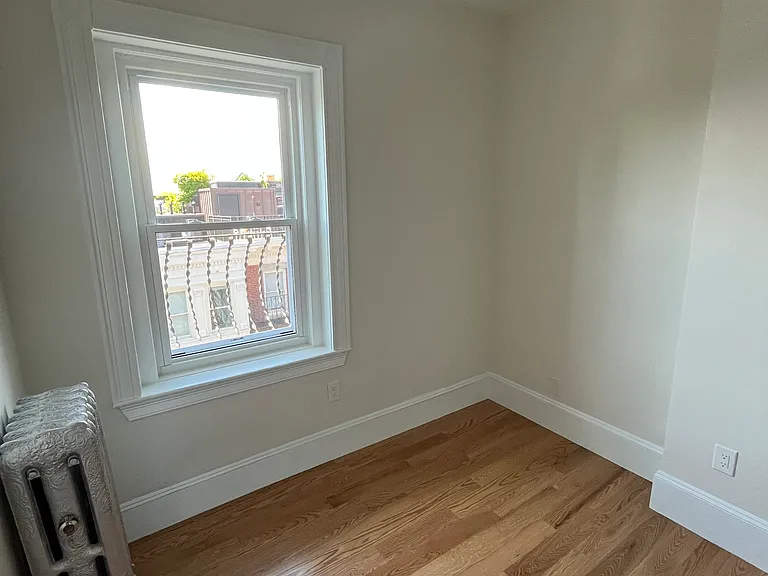 108 Myrtle St #17 — Photo 6