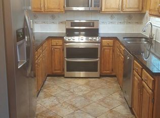 12334 Sandy Point Ct, Silver Spring, MD 20904