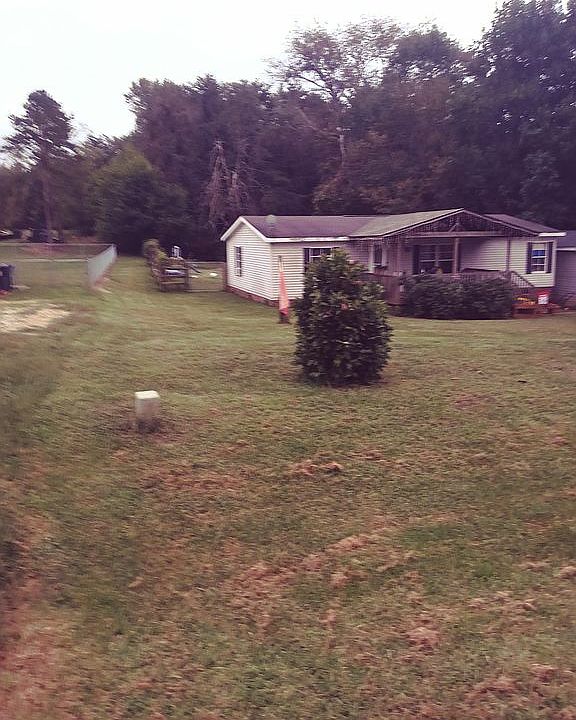 2nd image of 115 Brown Farms Dr