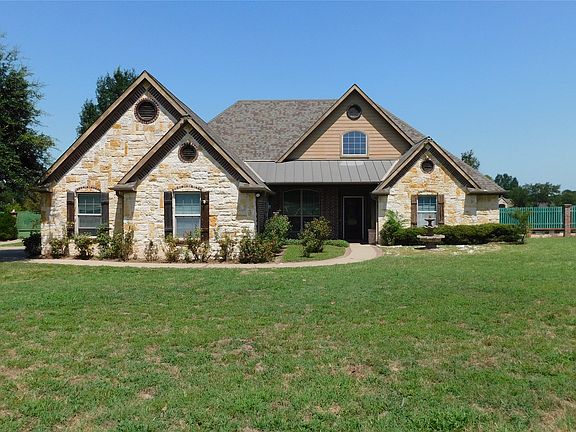 2nd image of 113 Lake Meadow Blvd