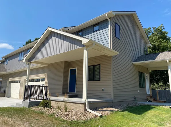 3548 R St, Lincoln, NE 68503