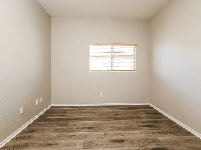 10833 S Camino San Clemente — Photo 16