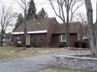 24 Hobart St, Concord, NH 03303