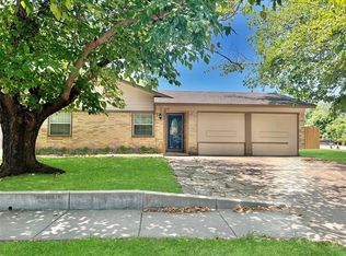 5929 Maurie Dr, Watauga, TX 76148