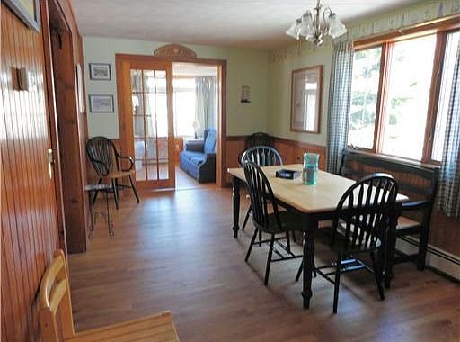 4th image of 7 Cedar Ave