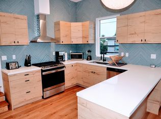 1094 53rd St APT B, Emeryville, CA 94608