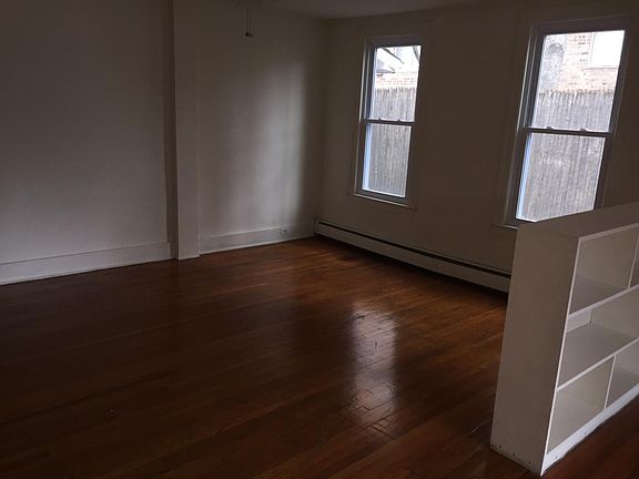 2nd image of 510 N Genesee St #1-N