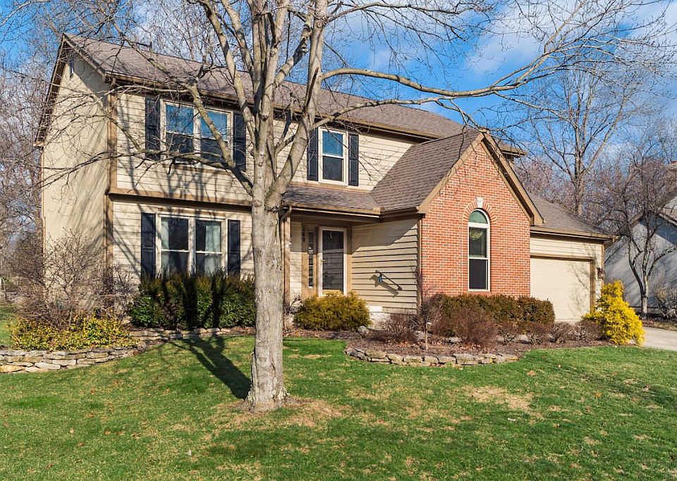 1st image of 148 Academy Woods Dr