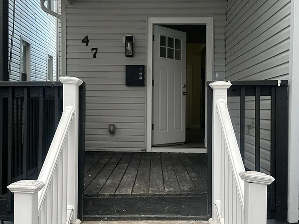 47 N 18th St, East Orange, NJ 07017