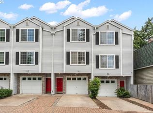 31 S Hamilton St, Portland, OR 97239