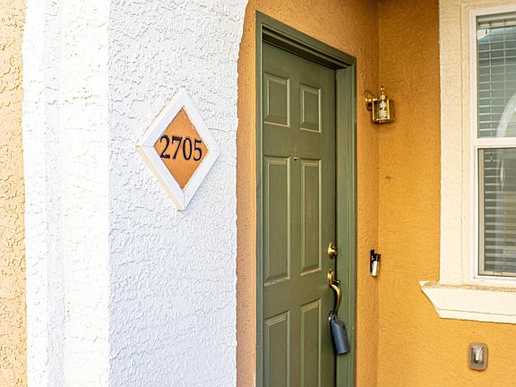 2nd image of 601 Menaul Blvd NE Unit 2705