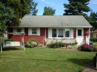 313 Birchland Ave, Mount Joy, PA 17552