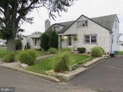 956 Trenton Rd, Fairless Hills, PA, 19030