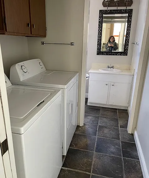 27933 Edgecliff Way — Photo 12