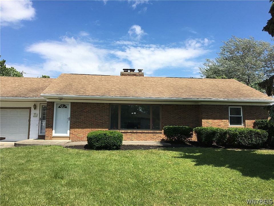 1st image of 53 Sugnet Ave