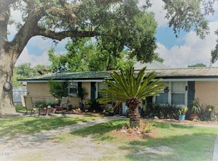 319 State St, Bay Saint Louis, MS 39520