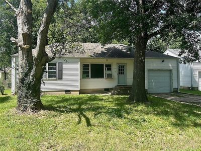 3107 Wood Ave, Parsons, KS, 67357