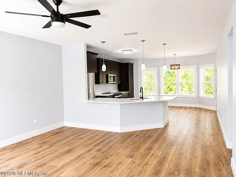 971 Irma Way — Photo 6
