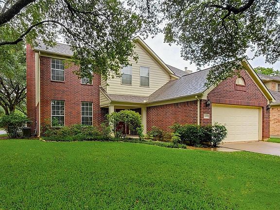3rd image of 2403 Blue Rose Dr